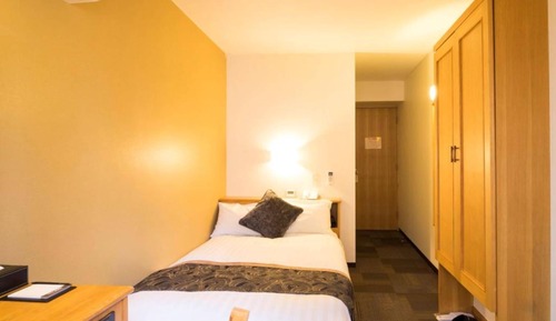 Room Selected at Check-In, Non Smoking