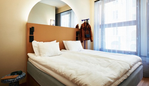 Room, Multiple Beds