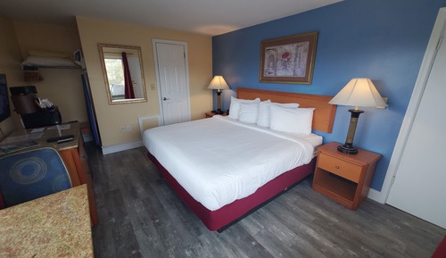 Deluxe Room, 1 King Bed