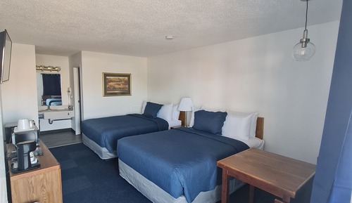 Standard Double Room, 2 Queen Beds