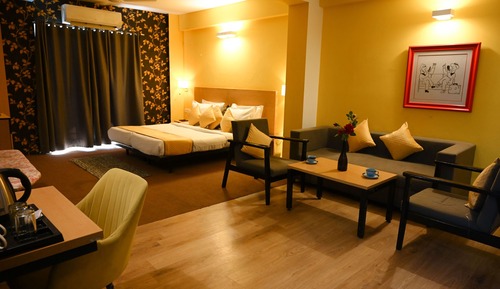 Superior Suite, Balcony, City View