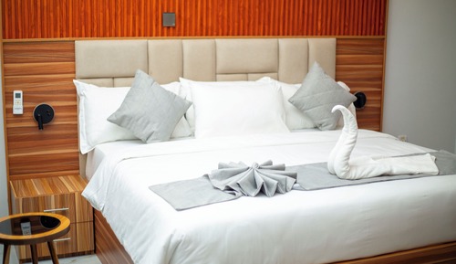 Standard Suite