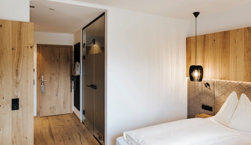 Family Studio Suite