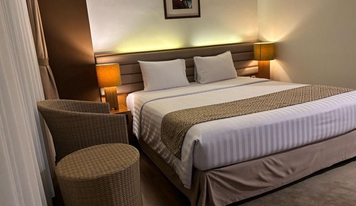 Executive Room