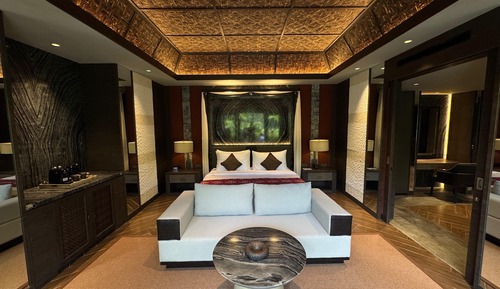 President Family Suite Pool Villa