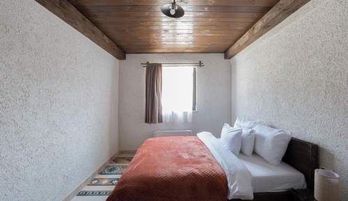 Standard Studio Suite, Mountain View