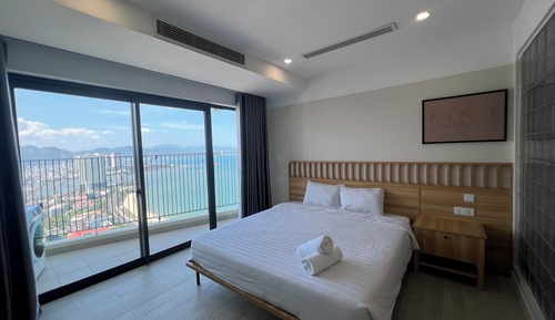 City Apartment, 2 Bedrooms, Balcony, Beach View