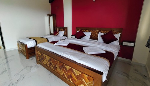 Deluxe Room, Balcony, Mountain View