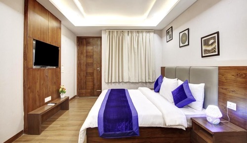 Royal Studio Suite