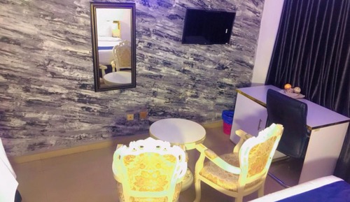 Executive Room