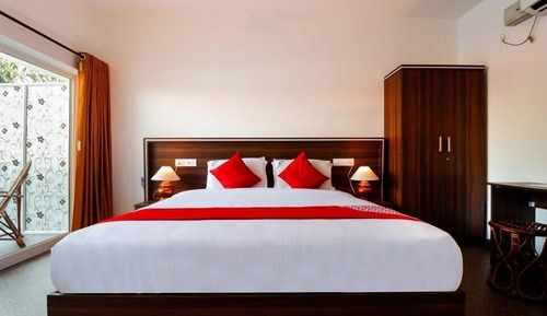 Classic Double Room, Balcony, Garden View