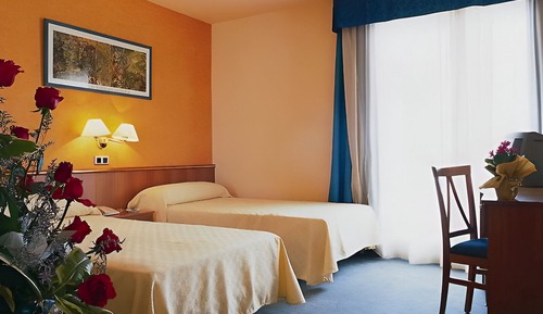 Comfort Twin Room