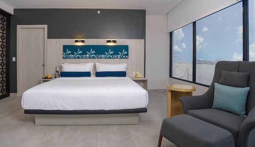 Premium Suite, 1 King Bed
