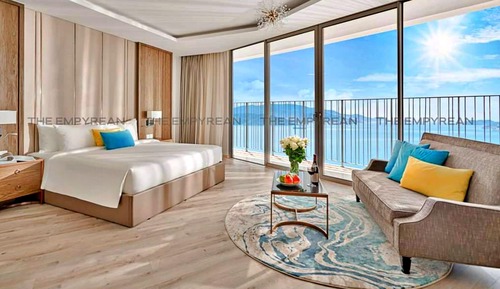 Signature Condo, 1 Queen Bed, Balcony, Sea View