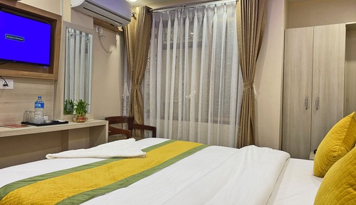 Superior Double Room, City View