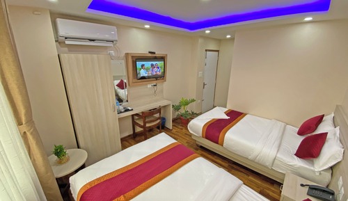Deluxe Quadruple Room