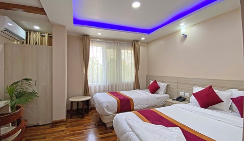 Deluxe Triple Room, River View