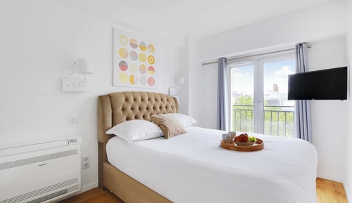 Superior Apartment