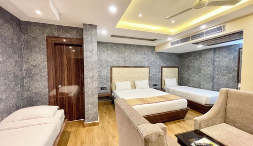 Deluxe Triple Room