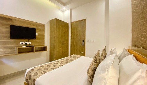 Classic Double Room