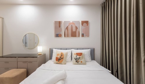 Superior Apartment, 3 Bedrooms, Kitchen, City View