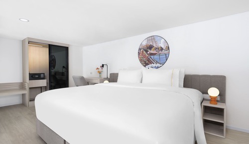 Executive Studio, 1 Queen Bed (Duplex)