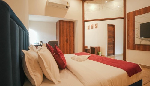 Double Room, City View