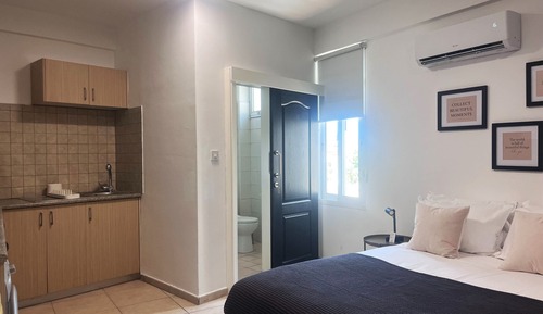 Luxury Studio, City View