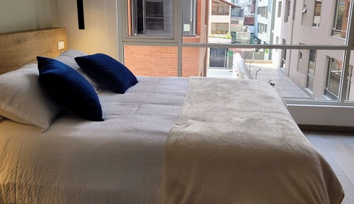 Deluxe Studio Suite