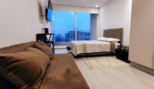 Business Studio Suite, 1 Double Bed with Sofa bed, City View, Tower