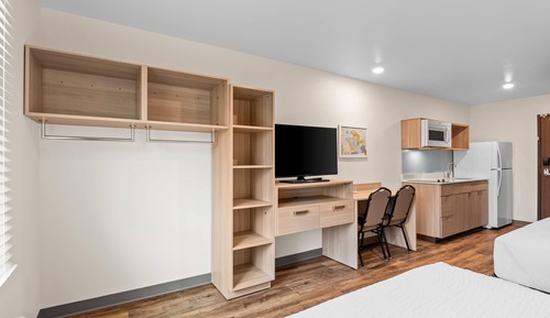 Suite, 2 Queen Beds, Accessible, Non Smoking