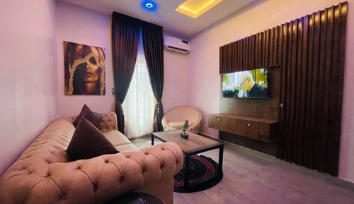 Premium Suite