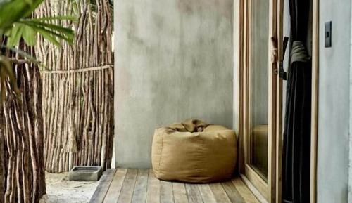 Suite, Garden Area (Q8)