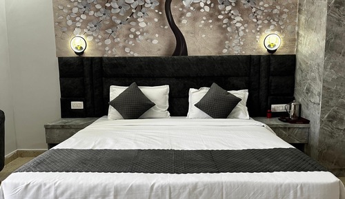 Classic Double Room