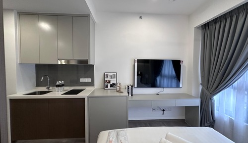 Premium Studio, 1 Queen Bed
