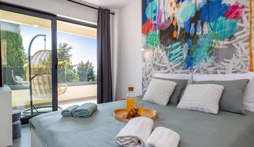 Apartment (Apartman 2 - First floor)