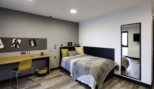 Single Room
