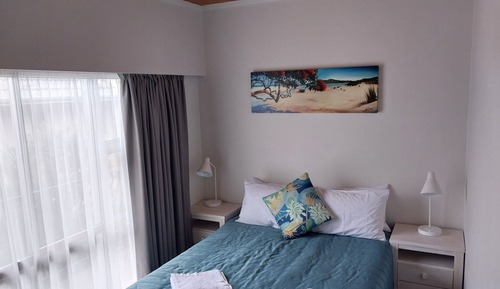 Apartment, Bay View