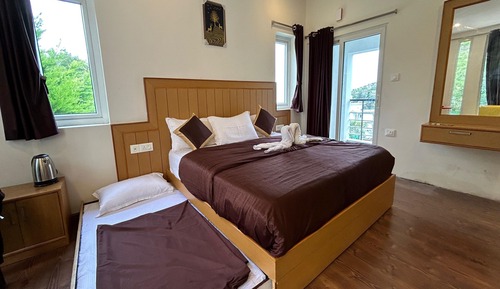 Family Triple Room, Garden View
