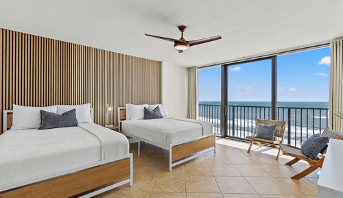 "High Tides" - 2 Bedroom 2 Bath Beachfront Condo