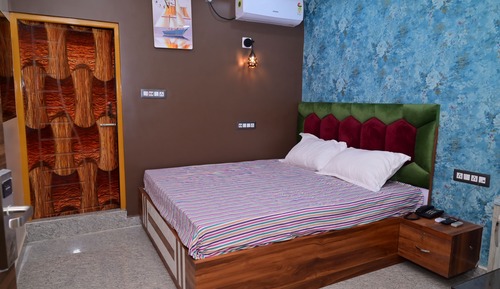 Deluxe Room, City View