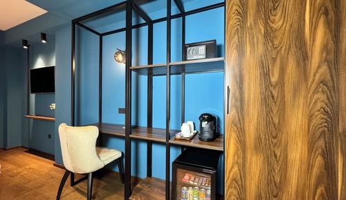 Standard Twin Room, City View