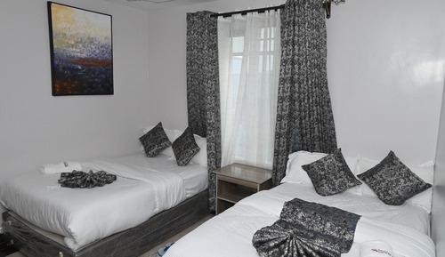Deluxe Suite, 3 Bedrooms