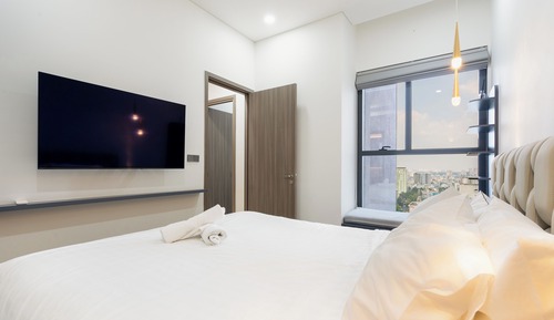 Classic Apartment, City View