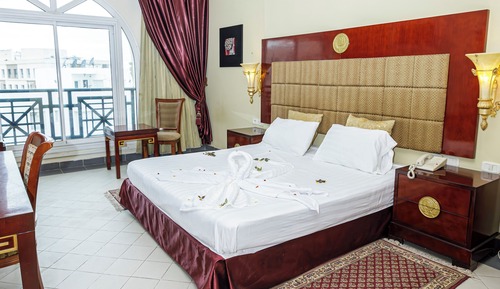 Triple Room, City View