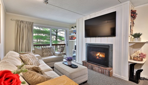 Condo, 3 Bedrooms