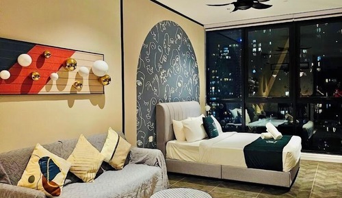 Classic Suite, City View