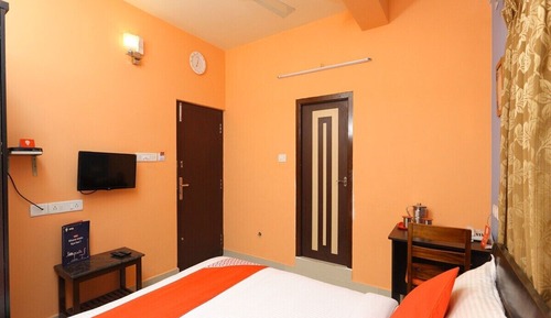 Deluxe Triple Room, City View