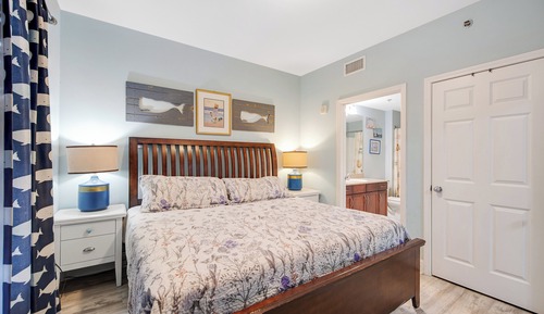 Condo, Multiple Beds, Balcony, Ocean View (Laketown Wharf 1316)