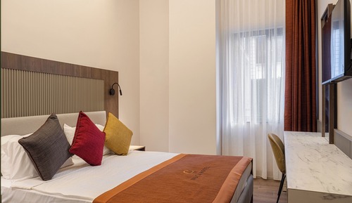 Standard Room, City View